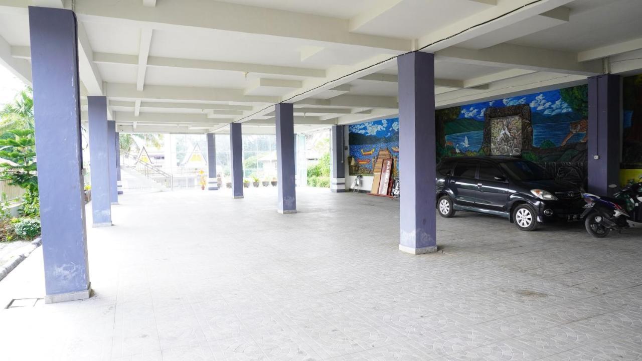 Oyo 3215 Marina Hotel Sinapuran Bagian luar foto